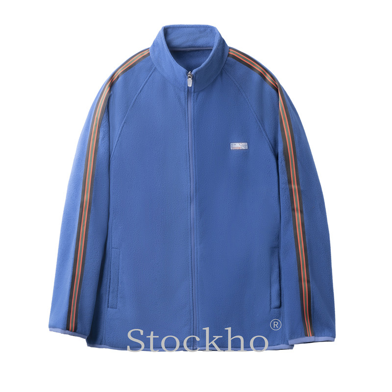 Un homme, un sport, un loisir, une veste de veste